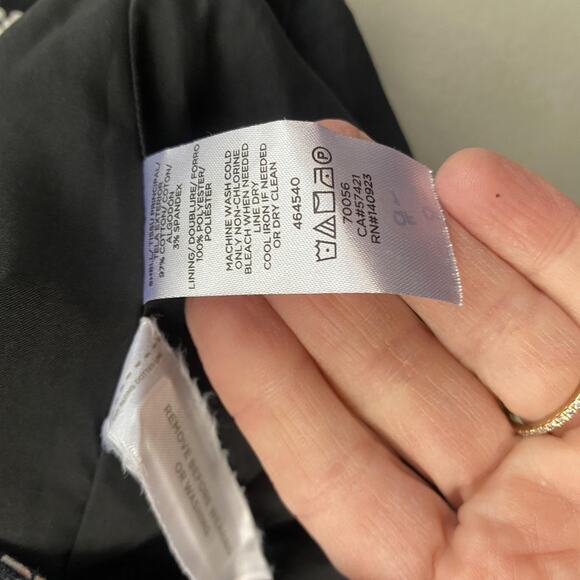 LOFT Skirt Womens 8 Black Dark Ditsy Floral Mini Pom Trim Pockets Retro Boho - Picture 10 of 11